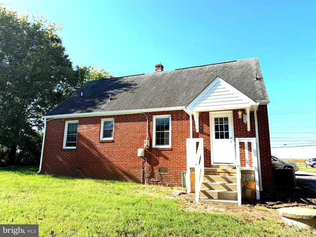 11227 TIDEWATER TRL, Fredericksburg, VA 22408