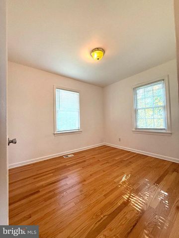 11227 TIDEWATER TRL, Fredericksburg, VA 22408