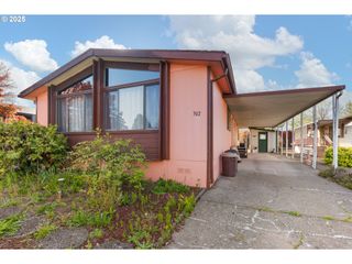 1199 N TERRY St 302, Eugene, OR 97402