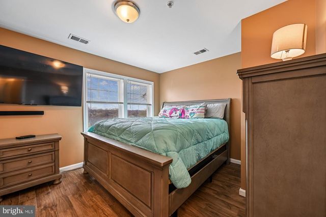 2382 ELVANS RD SE, Washington, DC 20020