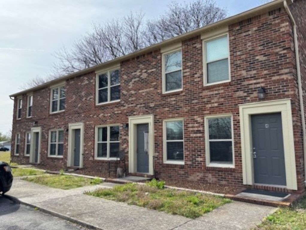409 E Grundy St Apt 4, Tullahoma, TN 37388