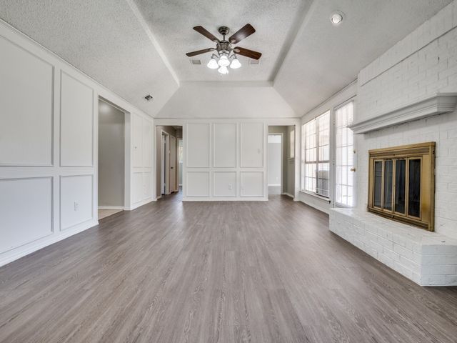 1228 Cliff Trail, Desoto, TX 75115