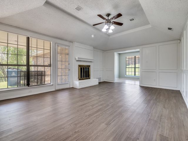 1228 Cliff Trail, Desoto, TX 75115