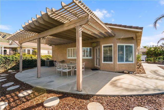 1743 Messina, San Jacinto, CA 92583