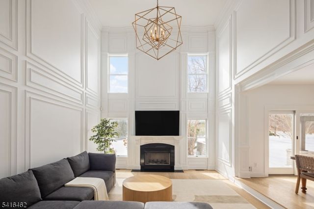 12 Quail Run, Randolph Twp., NJ 07869