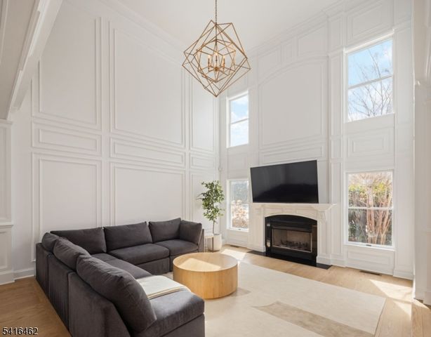 12 Quail Run, Randolph Twp., NJ 07869