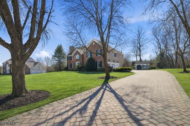 12 Quail Run, Randolph Twp., NJ 07869