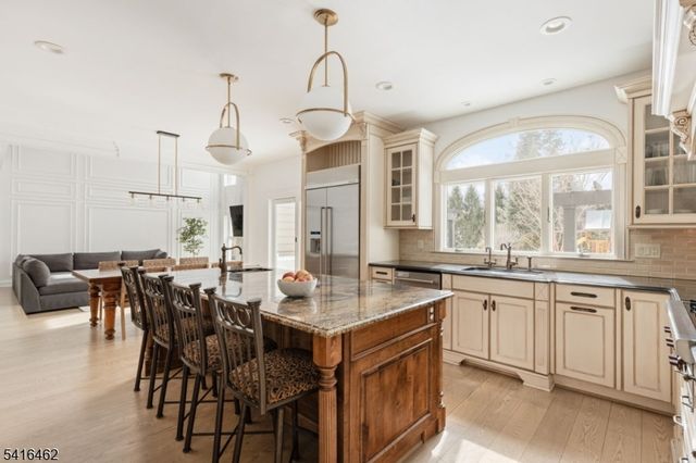 12 Quail Run, Randolph Twp., NJ 07869