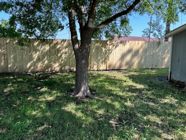 908 S Burdette Avenue, Sherman, TX 75090