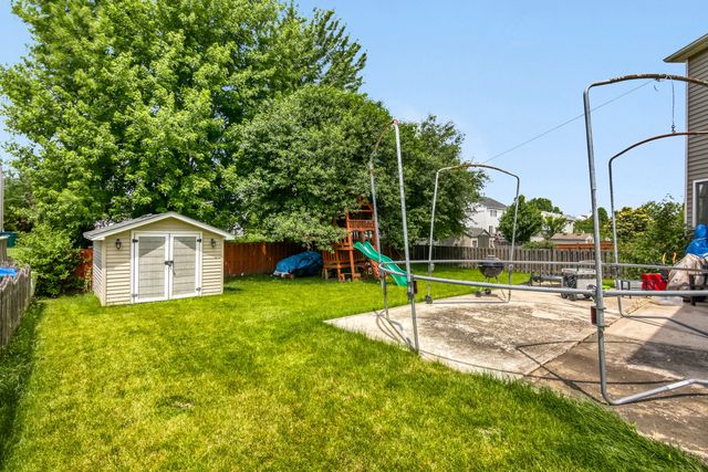 1607 Mountain Ridge Pass, Plainfield, IL 60586