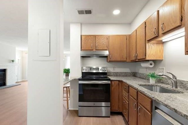 666 Main 211, Winchester, MA 01890