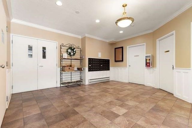 666 Main 211, Winchester, MA 01890