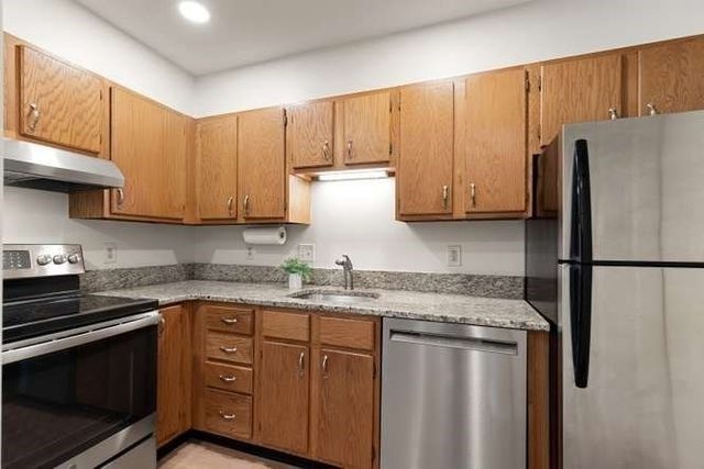 666 Main 211, Winchester, MA 01890