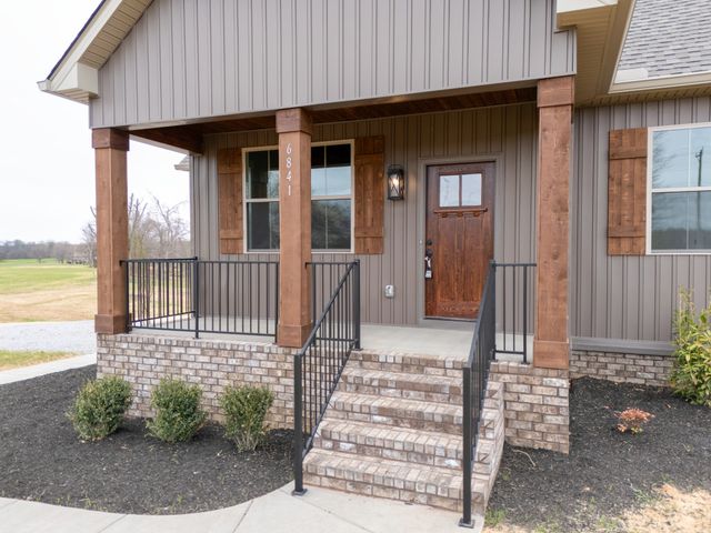6841 Highway 41, N, Cedar Hill, TN 37032