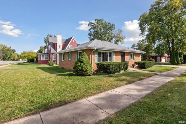 102 Downey Avenue, Mishawaka, IN 46544