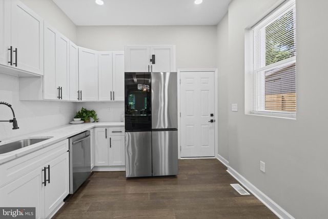 706 N ARLINGTON AVE, Baltimore, MD 21217