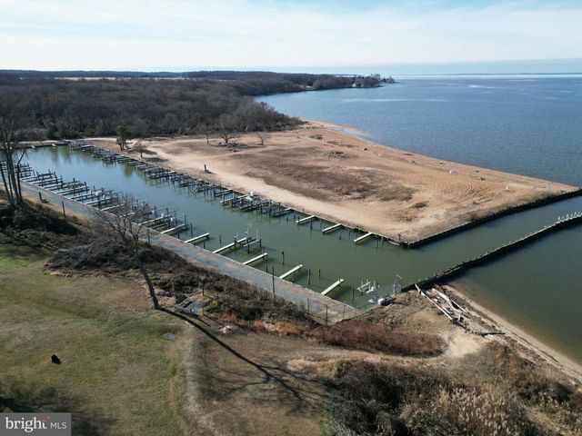 34 VIRGINIA, Earleville, MD 21919