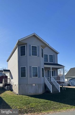 34 VIRGINIA, Earleville, MD 21919