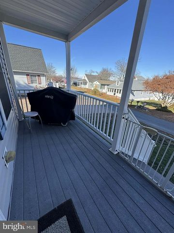 34 VIRGINIA, Earleville, MD 21919