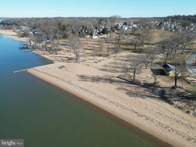 34 VIRGINIA, Earleville, MD 21919