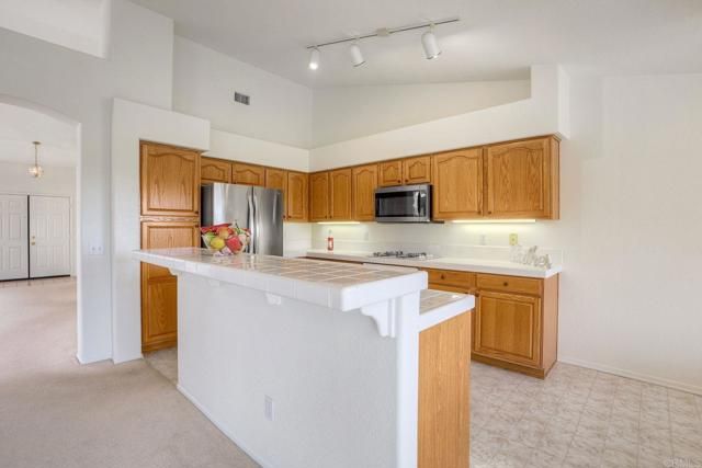 31852 Corte Montecito, Temecula, CA 92592