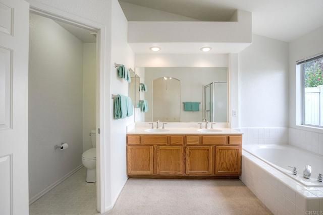 31852 Corte Montecito, Temecula, CA 92592