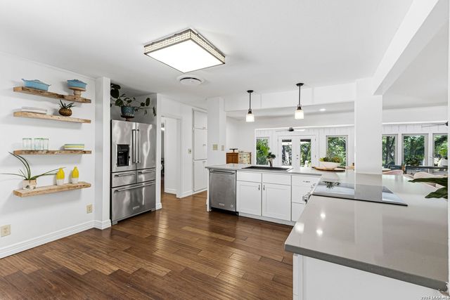 1324 Sleepy Hollow Ln, New Braunfels, TX 78130