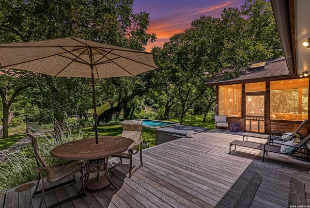1324 Sleepy Hollow Ln, New Braunfels, TX 78130