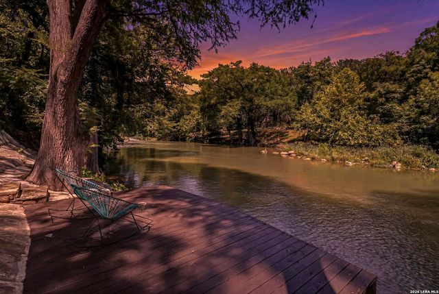 1324 Sleepy Hollow Ln, New Braunfels, TX 78130