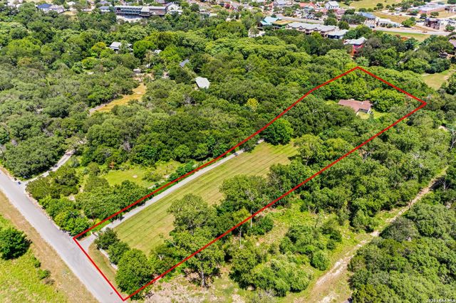 1324 Sleepy Hollow Ln, New Braunfels, TX 78130