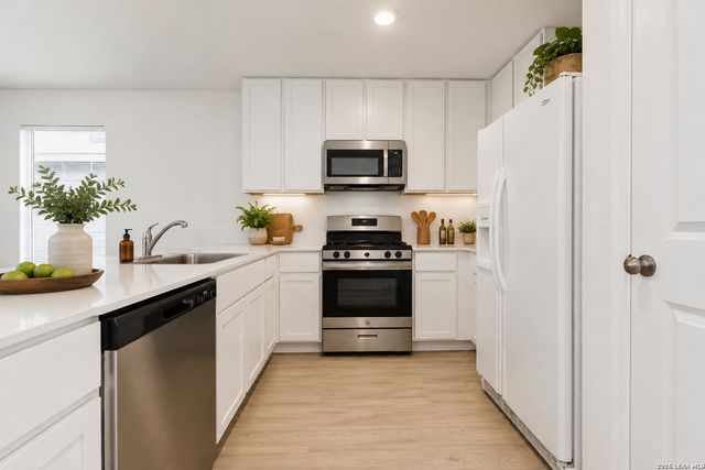 9405 Nelson Way, Seguin, TX 78155