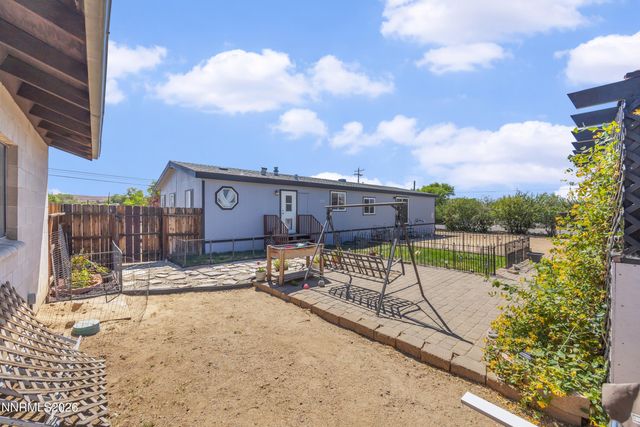 215 Britton Lane, Sun Valley, NV 89433