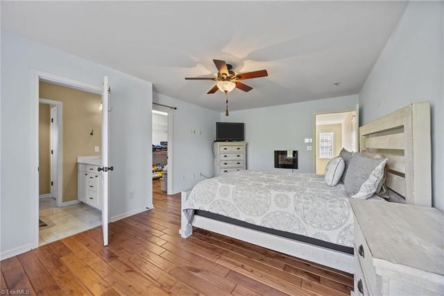 410 Beaumont Circle, Clemmons, NC 27012