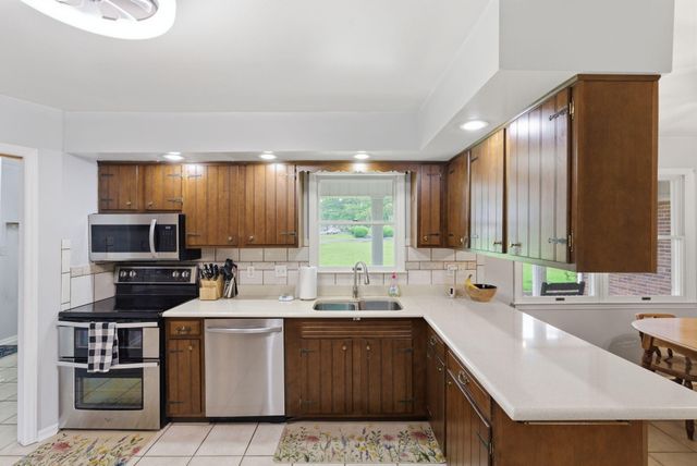 362 Opossum Kingdom Road, Berea, KY 40403