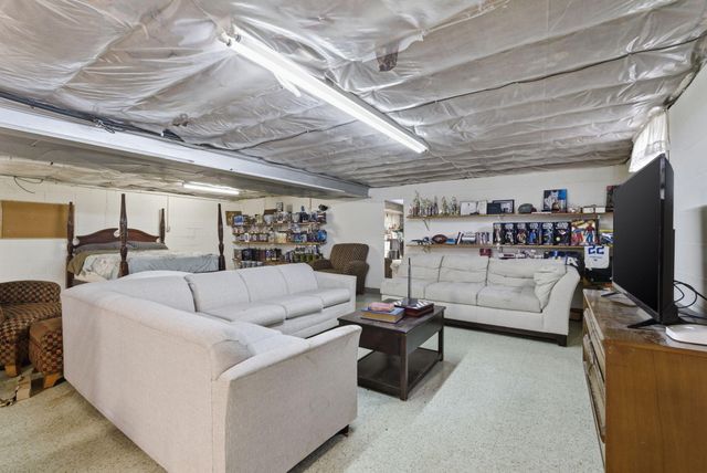 362 Opossum Kingdom Road, Berea, KY 40403