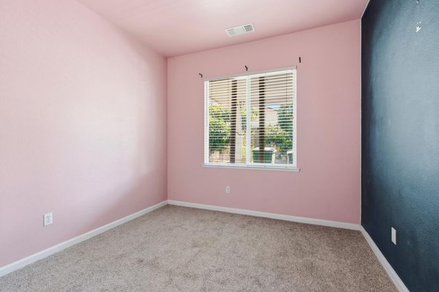 242 Greenhouse Way, Turlock, CA 95382