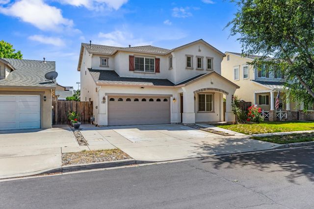 242 Greenhouse Way, Turlock, CA 95382
