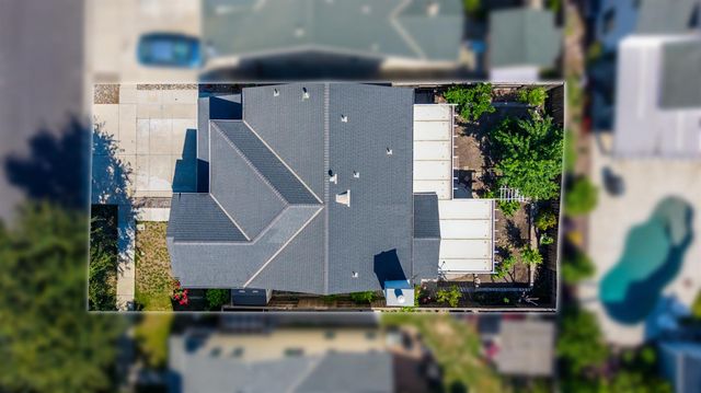 242 Greenhouse Way, Turlock, CA 95382
