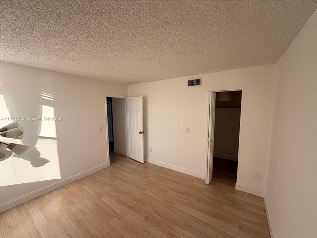 2350 NE 135th Street 503, North Miami, FL 33181