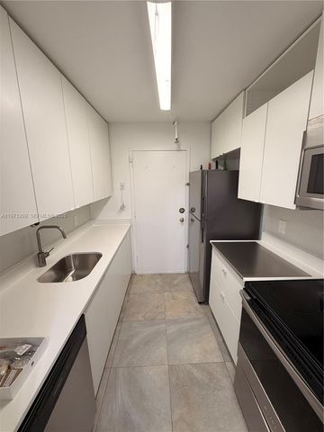 2350 NE 135th Street 503, North Miami, FL 33181