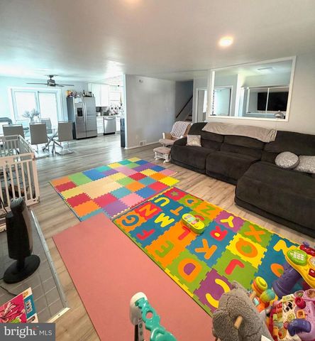 7410 DICKENSON ST, Springfield, VA 22150