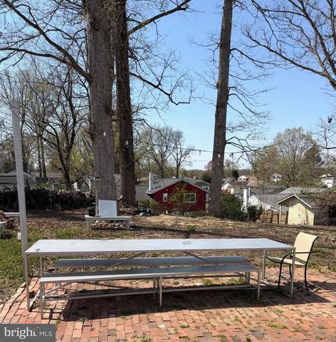 7410 DICKENSON ST, Springfield, VA 22150