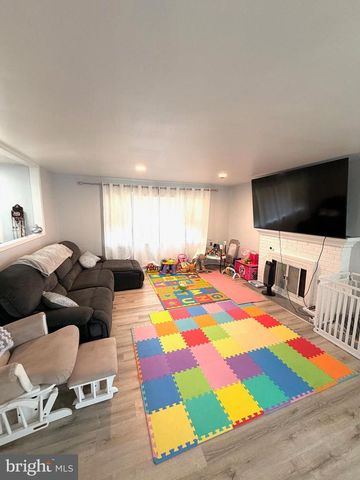 7410 DICKENSON ST, Springfield, VA 22150