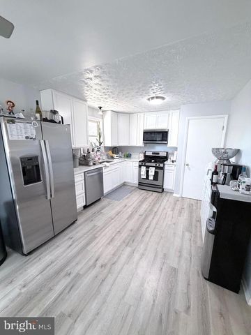 7410 DICKENSON ST, Springfield, VA 22150