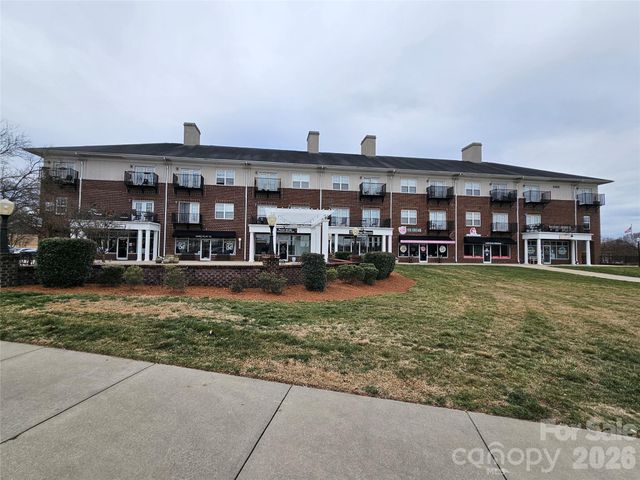 5765 Village Drive NW, Concord, NC 28027