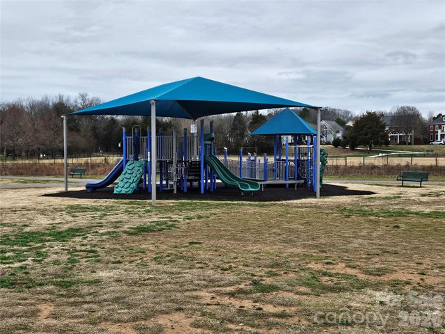 5765 Village Drive NW, Concord, NC 28027