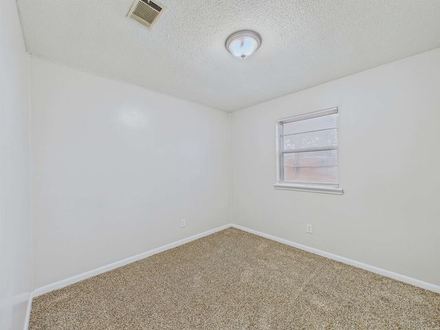 14 Linkay Court, Little Rock, AR 72209