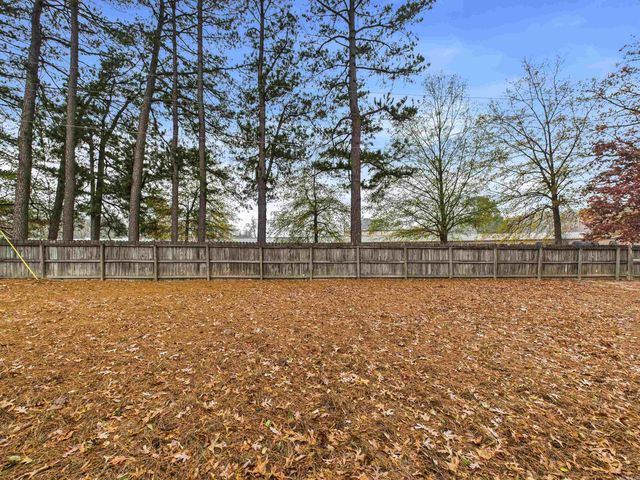 14 Linkay Court, Little Rock, AR 72209