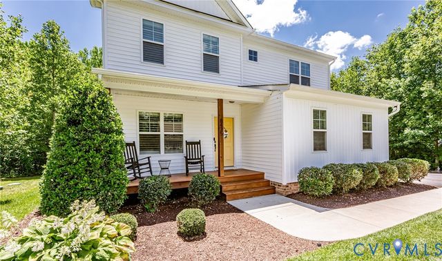 8425 Sparks Ter, Quinton, VA 23141
