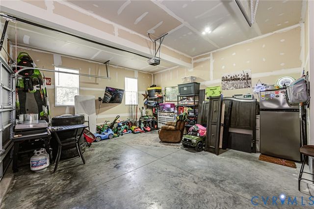 8425 Sparks Ter, Quinton, VA 23141
